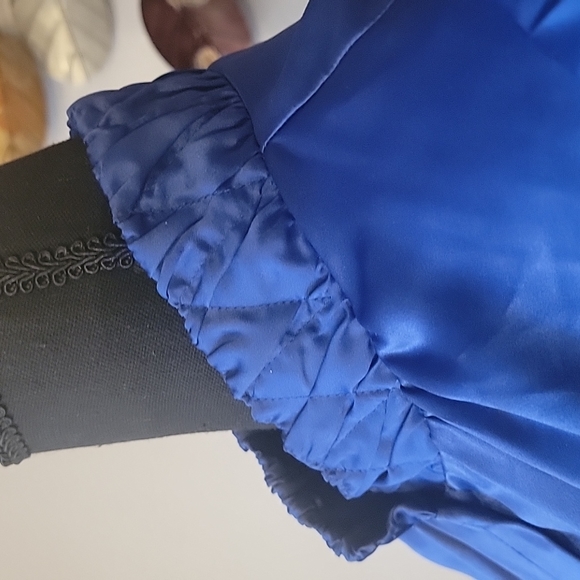 Royal Blue Worthington button-down front short sleeve Blouse - Picture 4 of 6